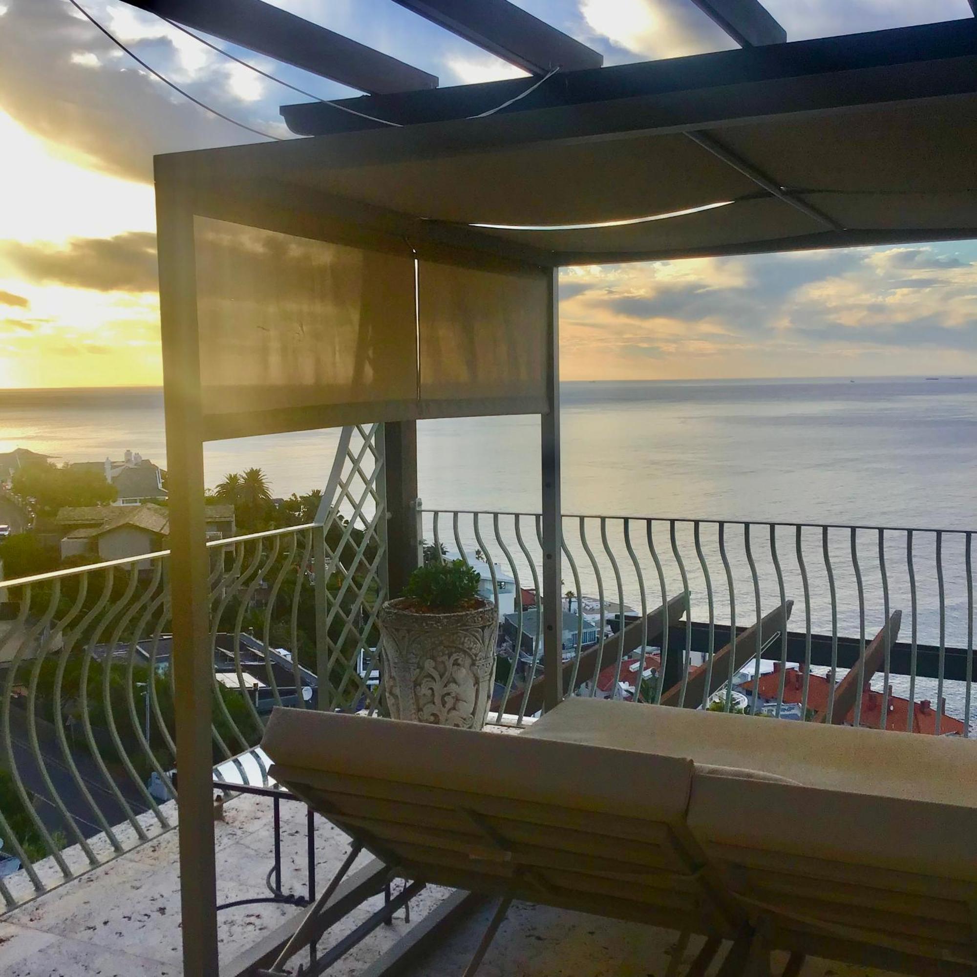 Villa Del Mar - "Luxurious En-Suite Bedroom With Lounge And Stunning Sea View Balcony In Bantry Bay" 케이프타운 외부 사진